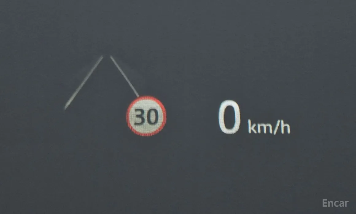 Фото 13 - Land Rover Defender