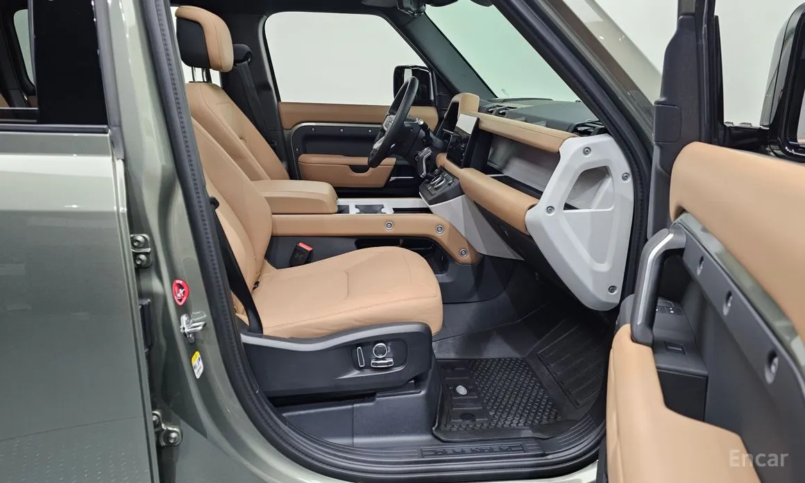 Фото 3 - Land Rover Defender