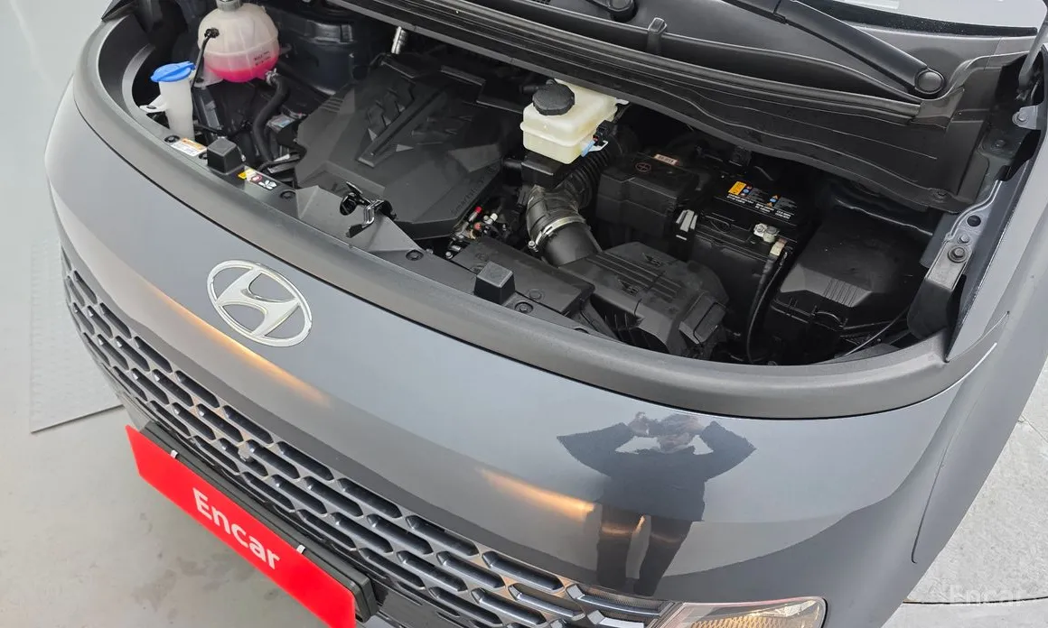 Фото 6 - Hyundai Staria