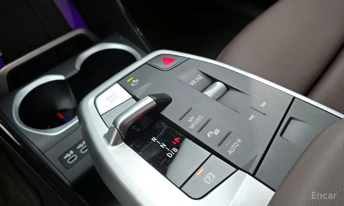 Фото 9 - BMW iX1