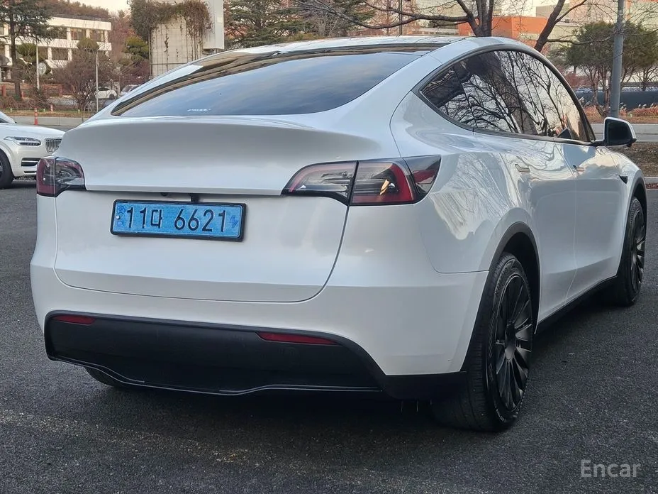 Фото 6 - Tesla Model Y
