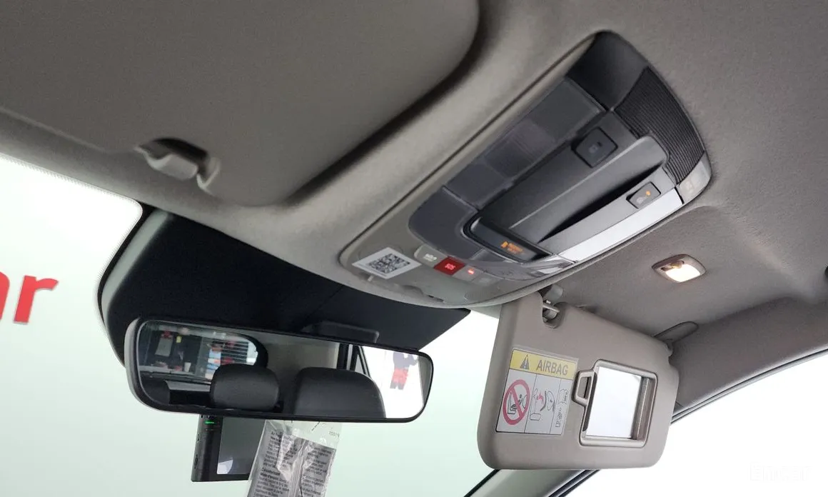 Фото 18 - Kia Niro