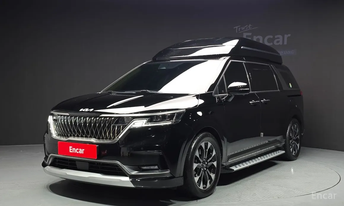 Фото 1 - Kia Carnival