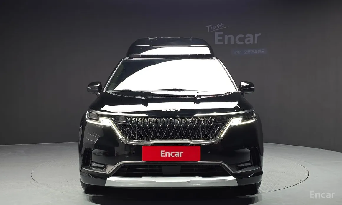 Фото 3 - Kia Carnival