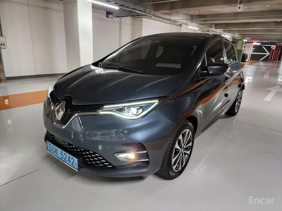 Фото 3 - Renault Zoe