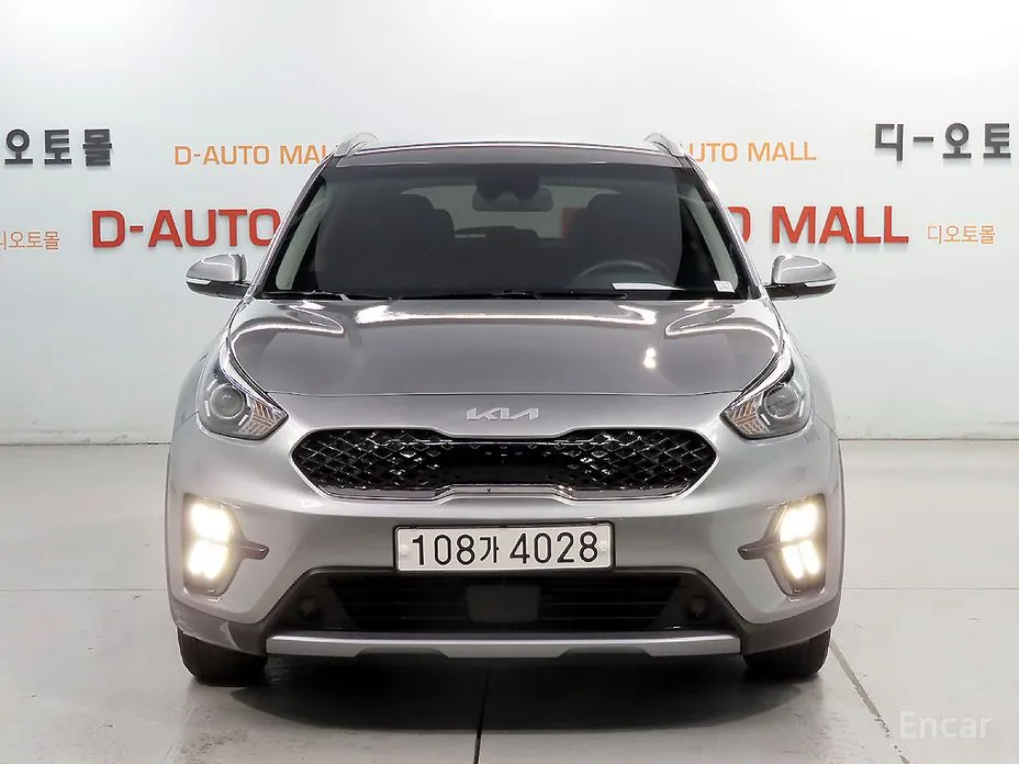 Фото 2 - Kia Niro