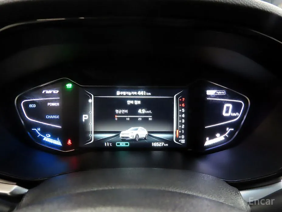 Фото 9 - Kia Niro