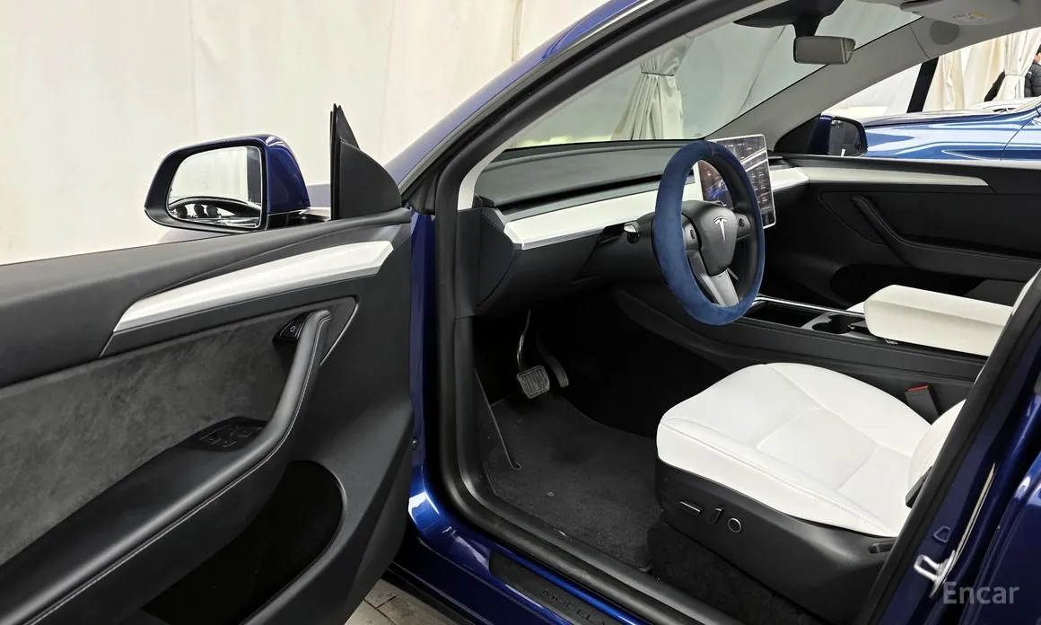 Фото 10 - Tesla Model Y