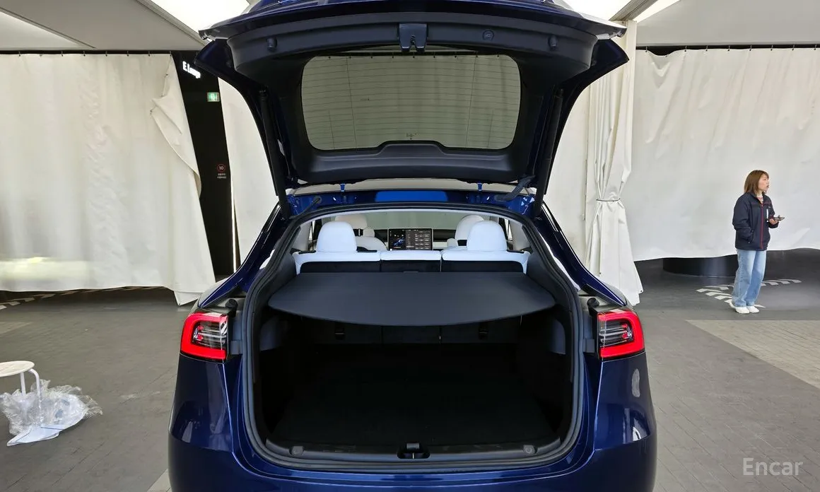 Фото 20 - Tesla Model Y