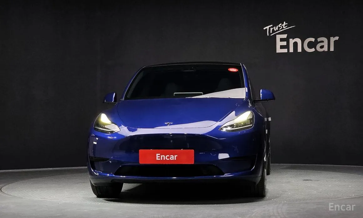 Фото 3 - Tesla Model Y