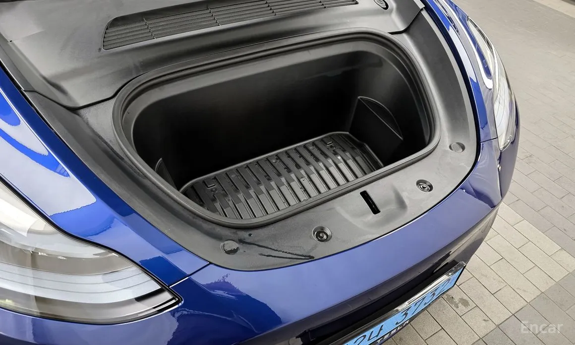 Фото 6 - Tesla Model Y