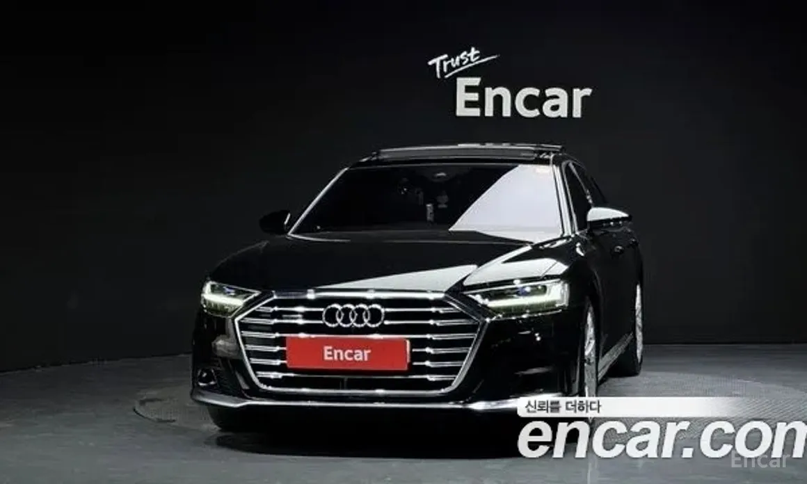 Фото 3 - Audi A8