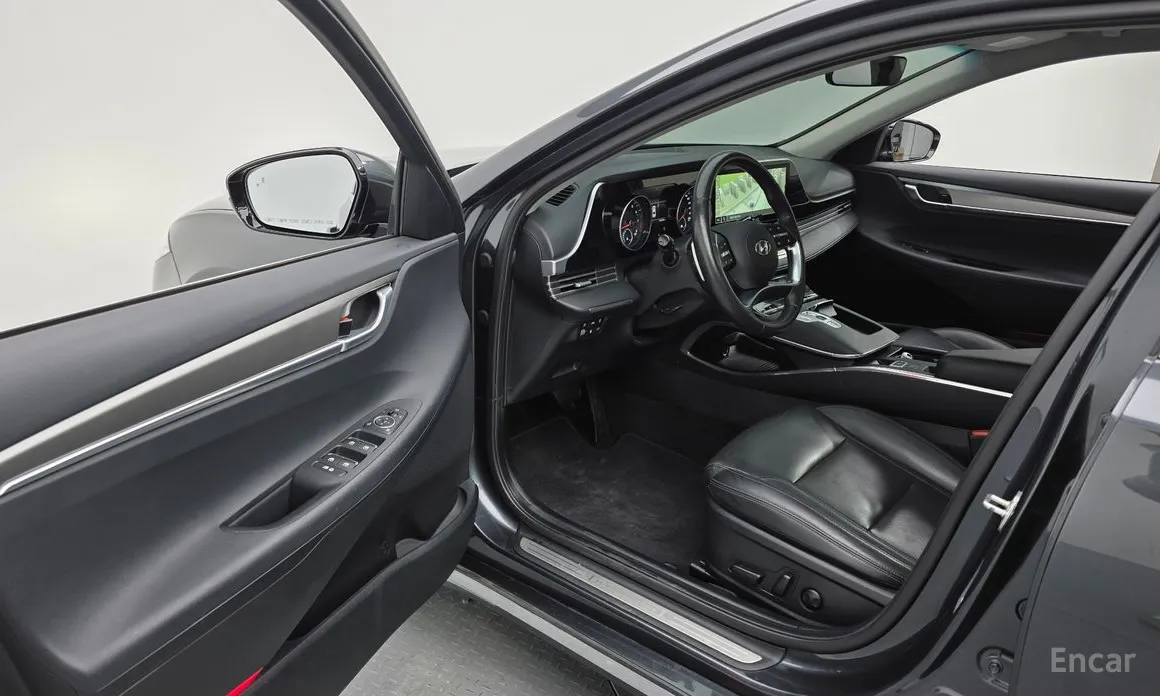 Фото 10 - Hyundai Grandeur