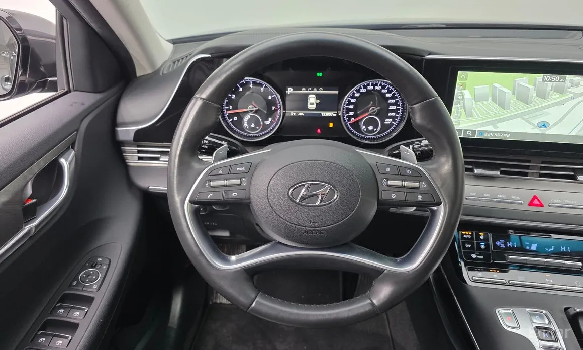 Фото 13 - Hyundai Grandeur