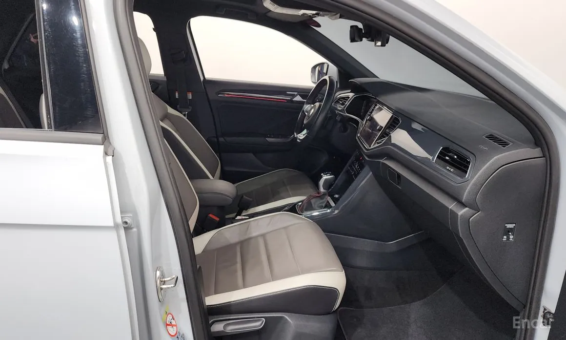 Фото 11 - Volkswagen T-Roc