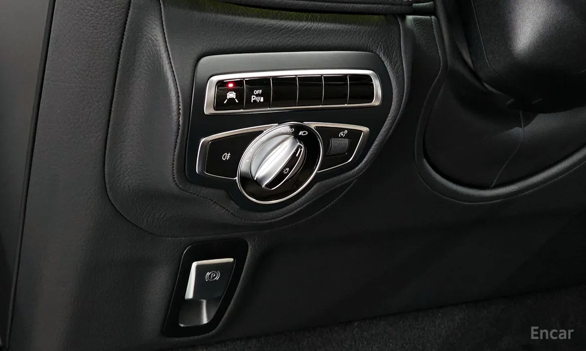 Фото 15 - Mercedes-Benz G-Class