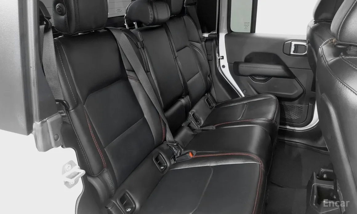 Фото 12 - Jeep Gladiator