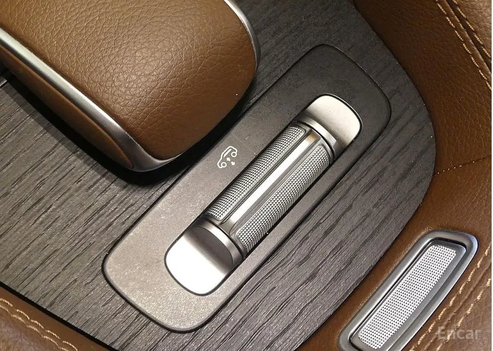 Фото 16 - Mercedes-Benz GLS-Class