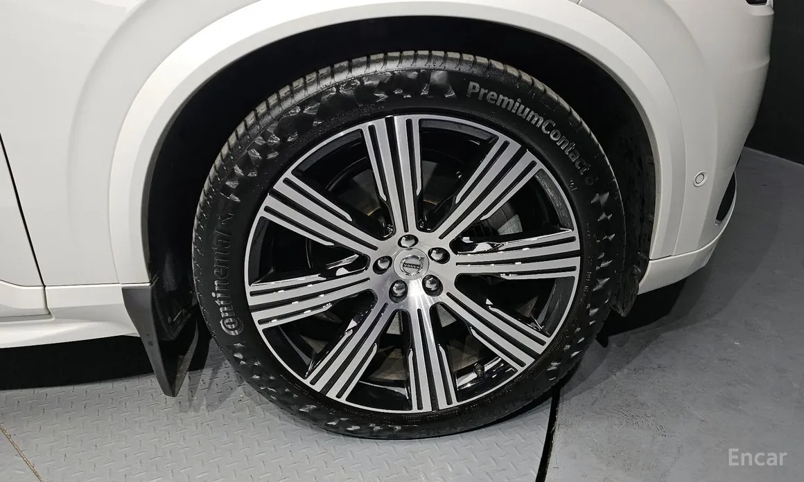 Фото 5 - Volvo XC90