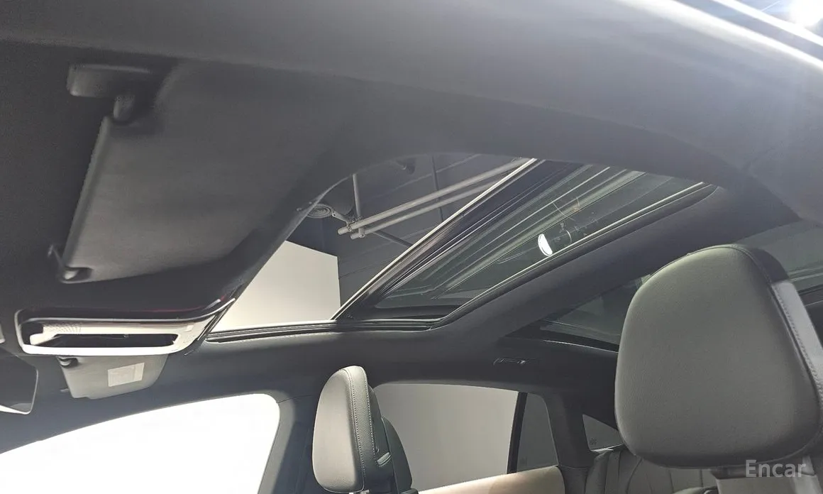 Фото 19 - Mercedes-Benz EQE