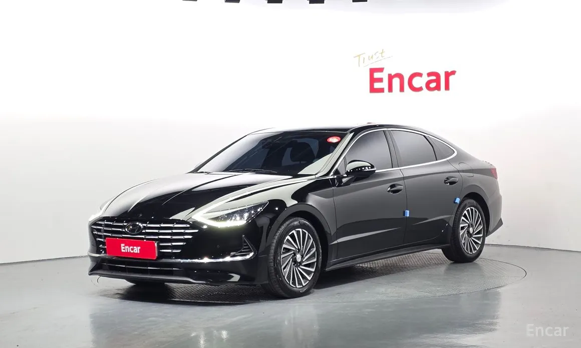 Фото 1 - Hyundai Sonata