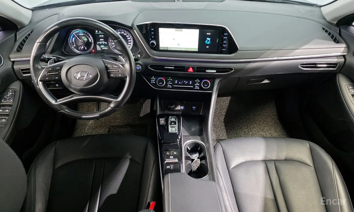 Фото 7 - Hyundai Sonata