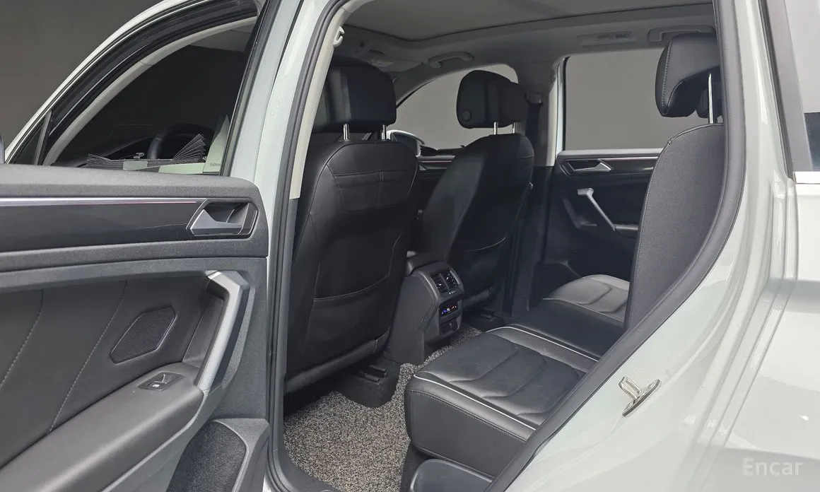 Фото 17 - Volkswagen Tiguan