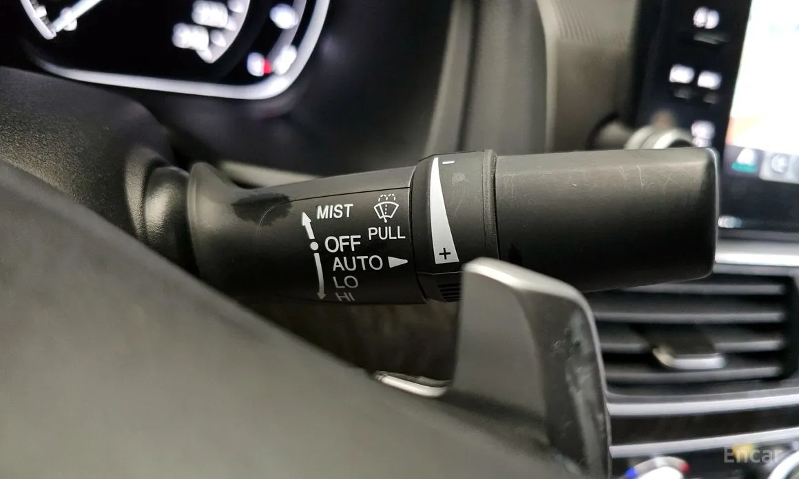 Фото 17 - Honda Accord