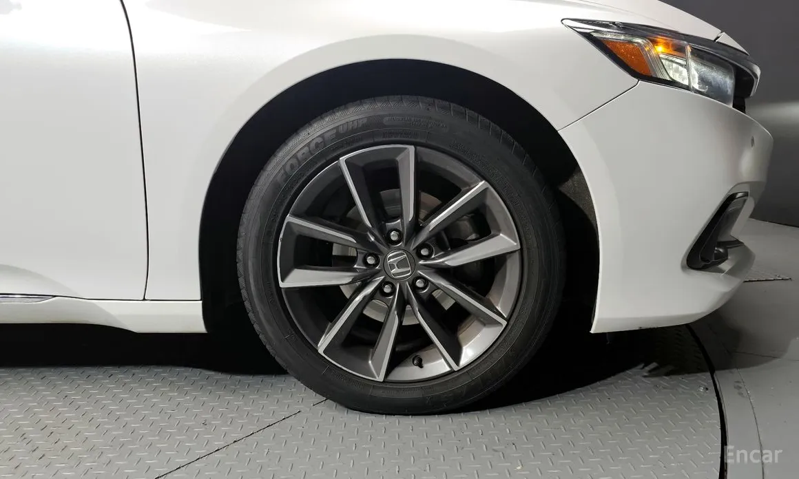 Фото 5 - Honda Accord