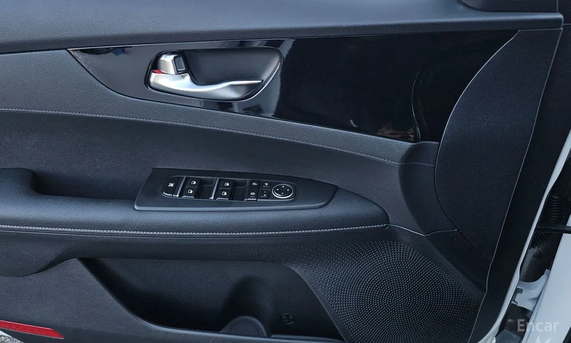 Фото 17 - Kia K3