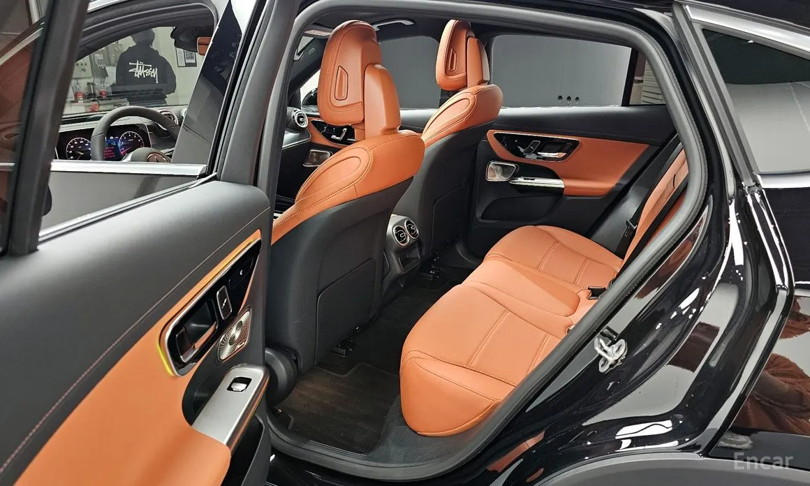 Фото 11 - Mercedes-Benz GLC-Class