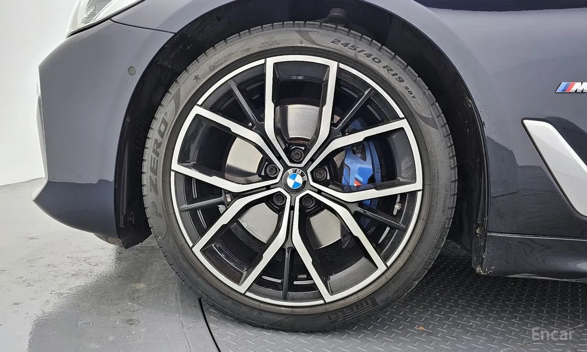 Фото 5 - BMW 5 Series