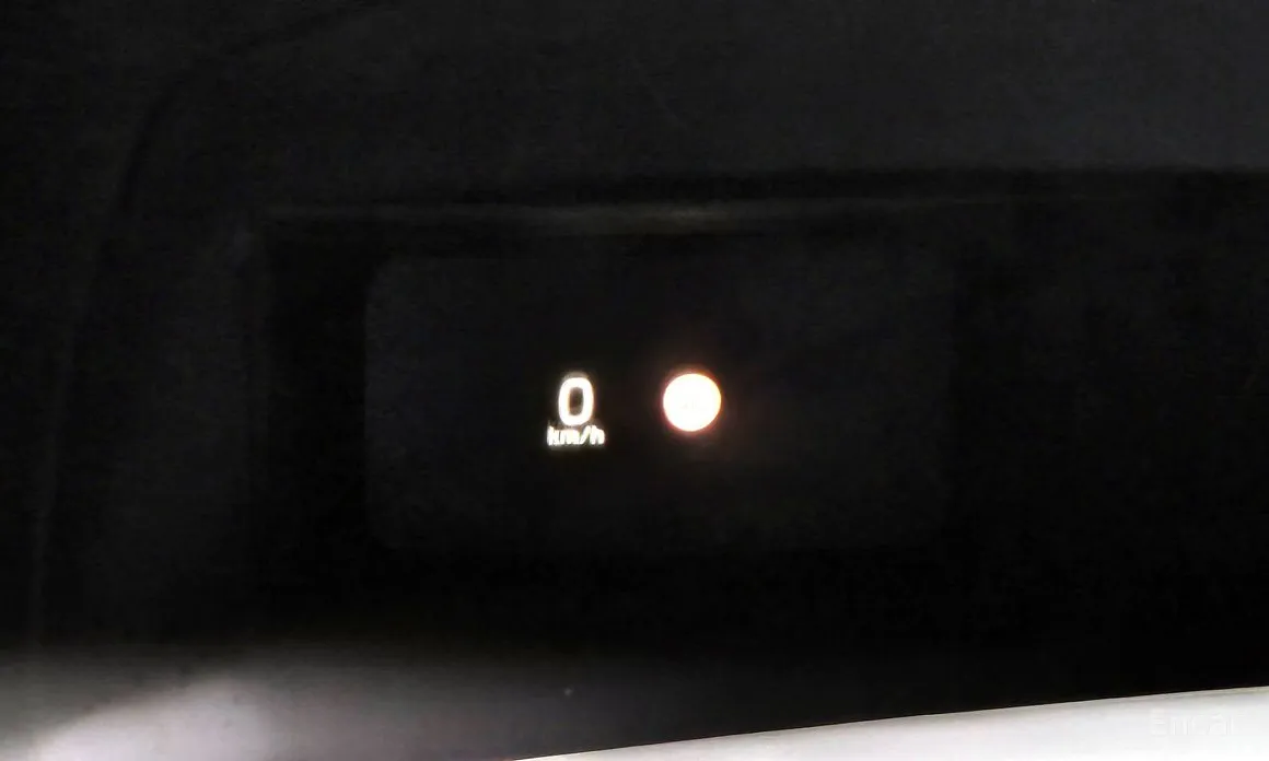 Фото 14 - Volvo V60