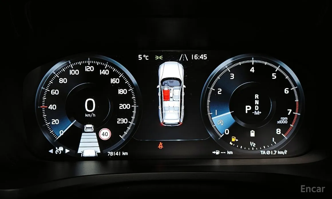 Фото 8 - Volvo V60