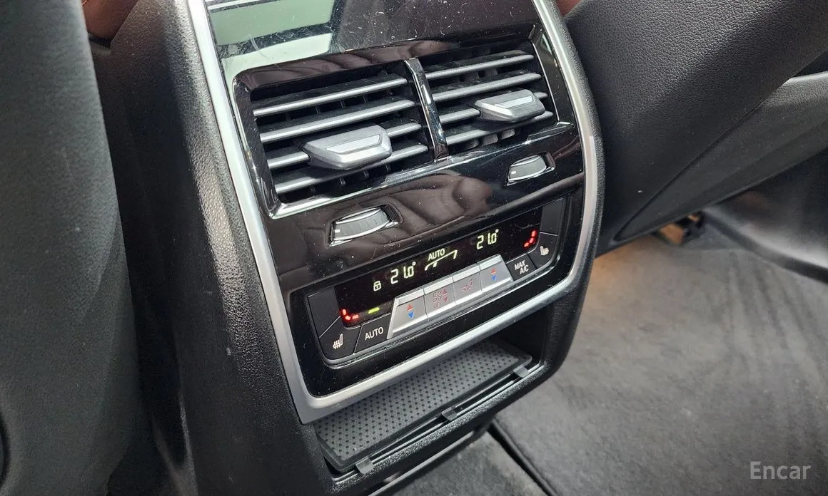 Фото 18 - BMW X5