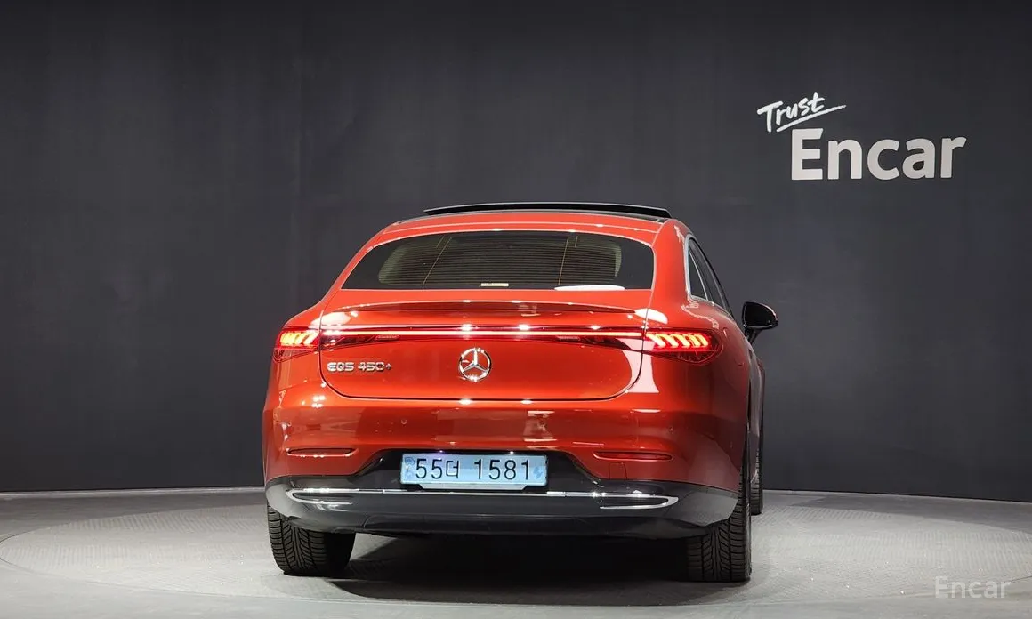 Фото 4 - Mercedes-Benz EQS