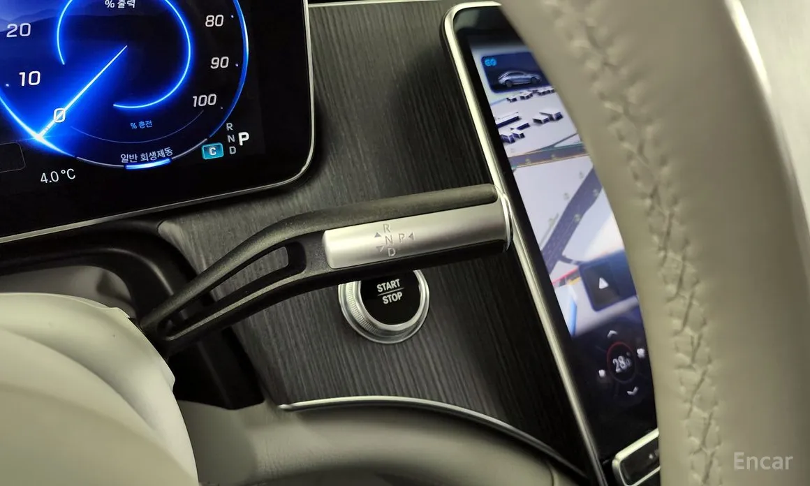 Фото 9 - Mercedes-Benz EQS