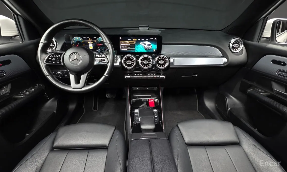 Фото 7 - Mercedes-Benz GLB-Class