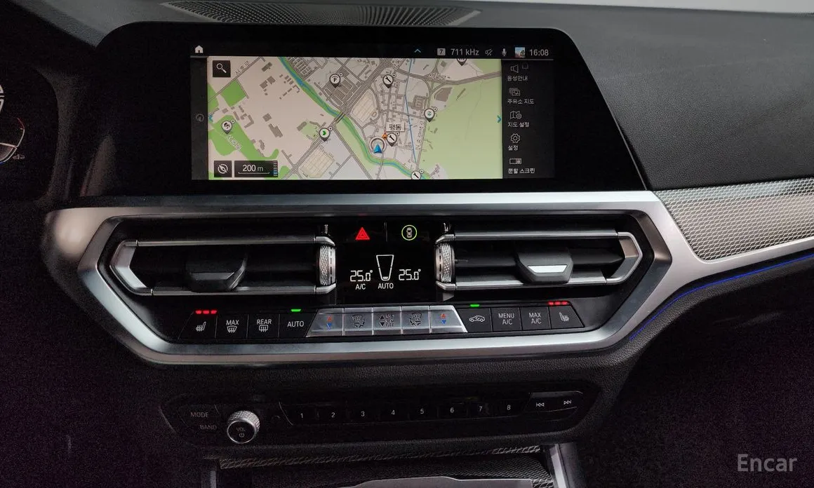 Фото 14 - BMW 3 Series