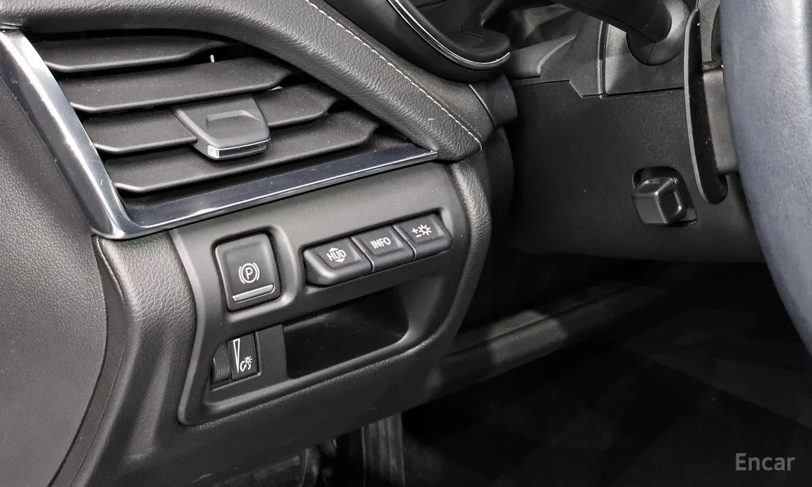 Фото 14 - Cadillac CT5