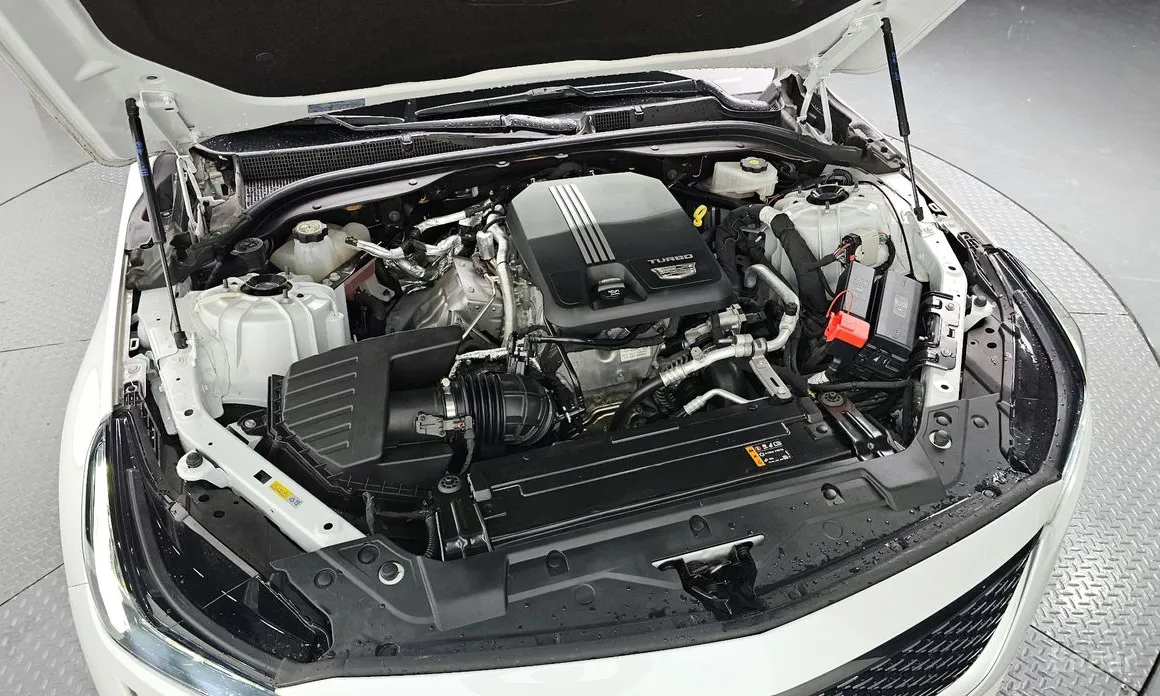 Фото 6 - Cadillac CT5