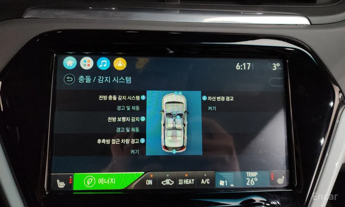 Фото 17 - Chevrolet Bolt EV