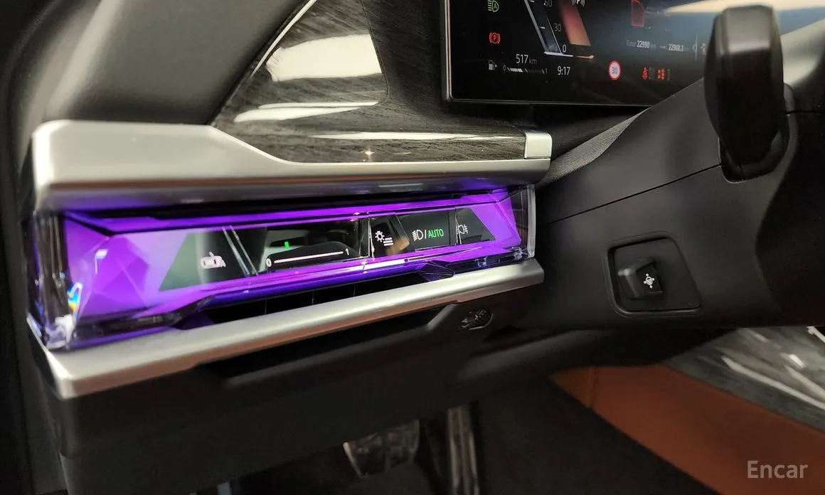 Фото 16 - BMW 7 Series