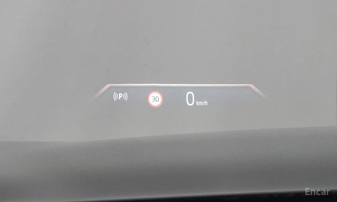 Фото 17 - BMW 7 Series