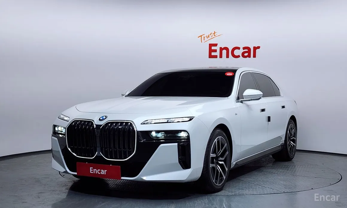 Фото 1 - BMW 7 Series