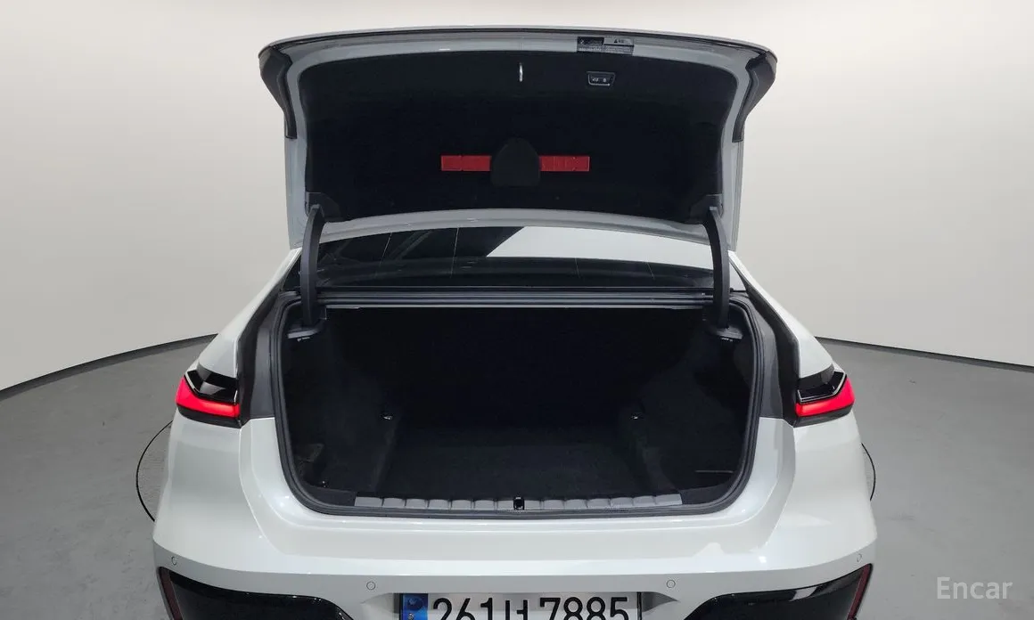 Фото 20 - BMW 7 Series