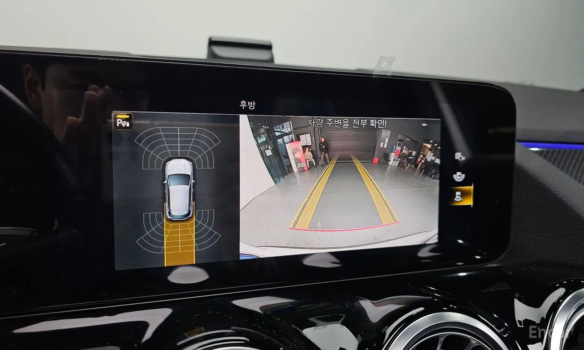 Фото 15 - Mercedes-Benz GLA-Class