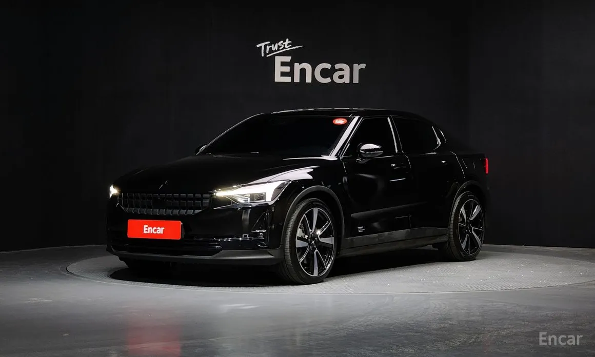 Фото 1 - Polestar 2