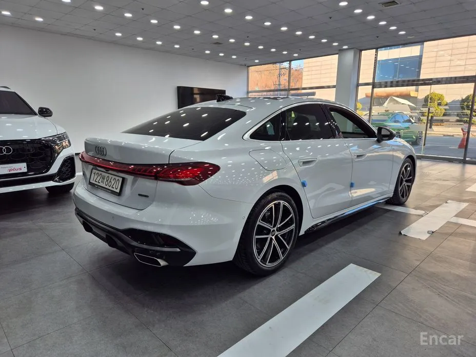 Фото 2 - Audi A5