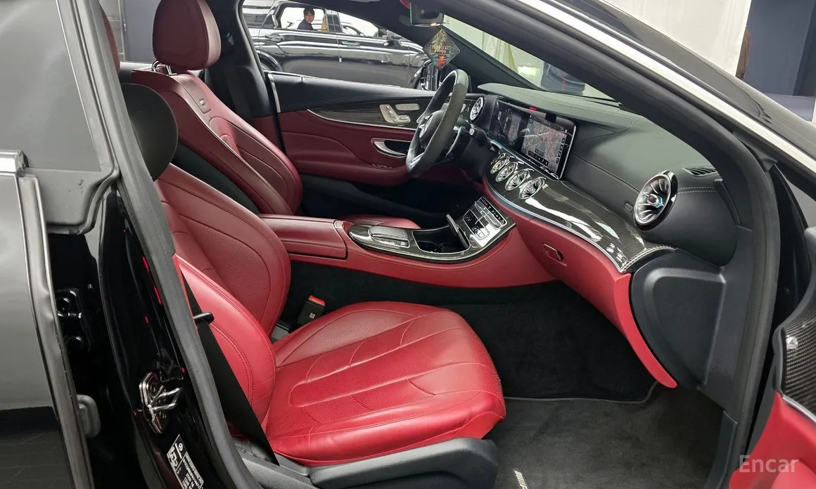 Фото 11 - Mercedes-Benz CLS-Class